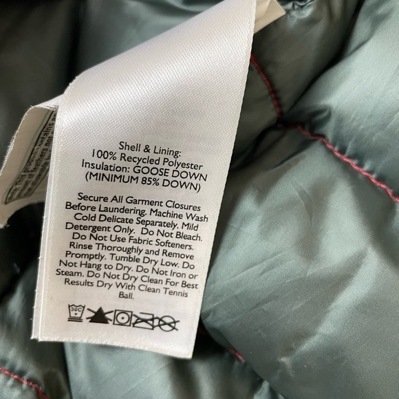 Eddie Bauer First Ascent Red Down Puffer Vest XL - Picture 12 of 15